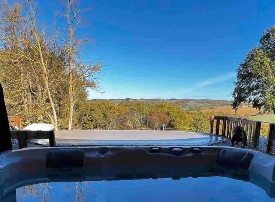 Gite A La Ferme Avec Jacuzzi Et Piscine Chauffee Saint-Felix-de-Tournegat ภายนอก รูปภาพ